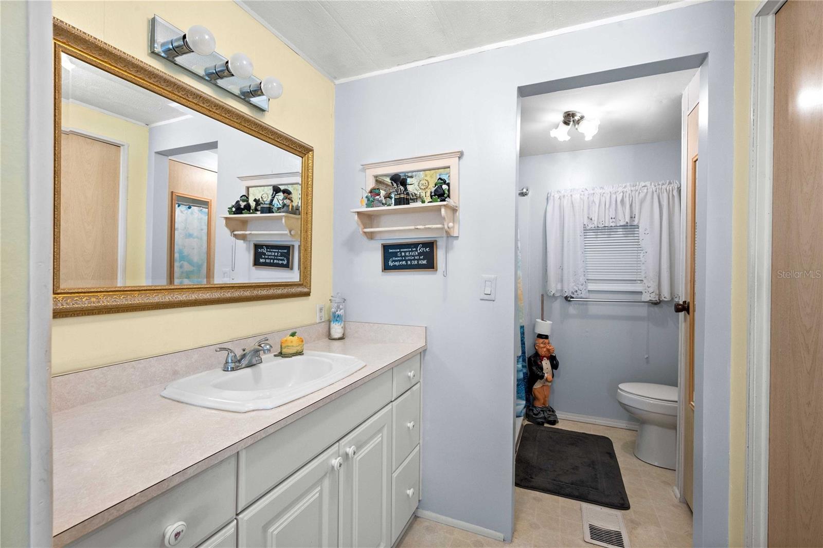 5324 SEVILLE DR, ZEPHYRHILLS, FL, 33541