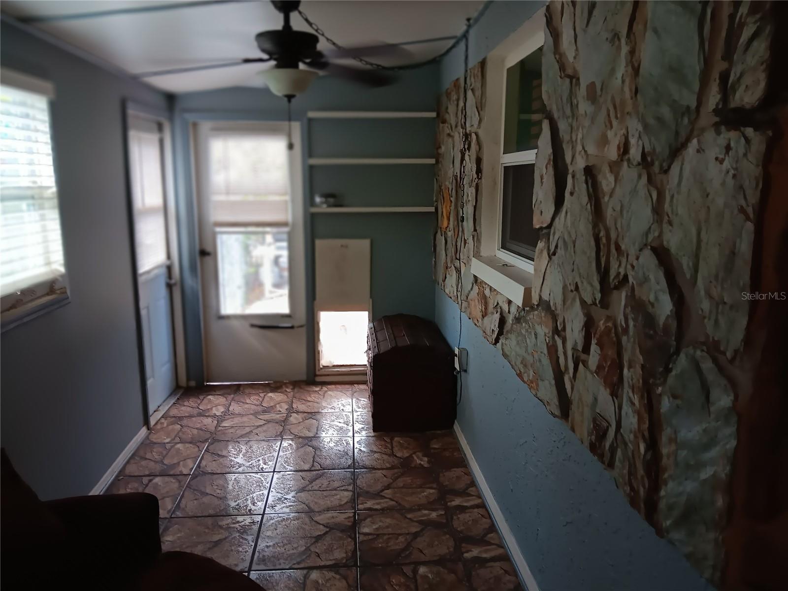 Front Florida Room