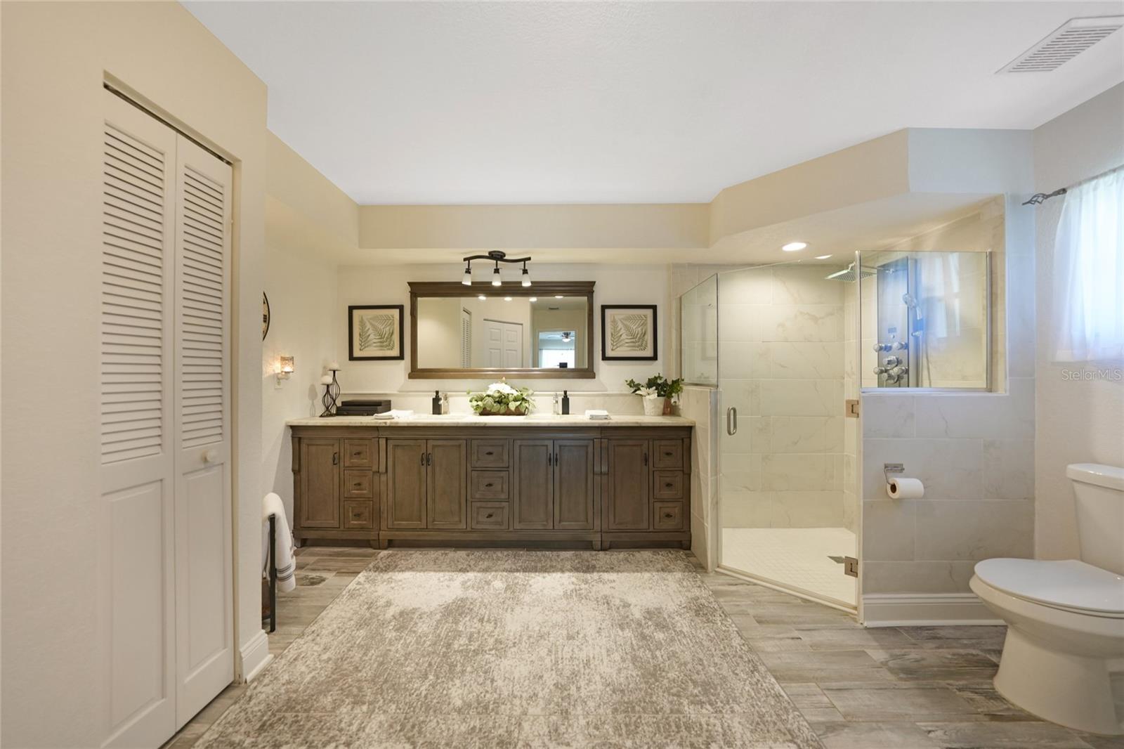 18380 ROBINSON AVE, PORT CHARLOTTE, FL, 33948