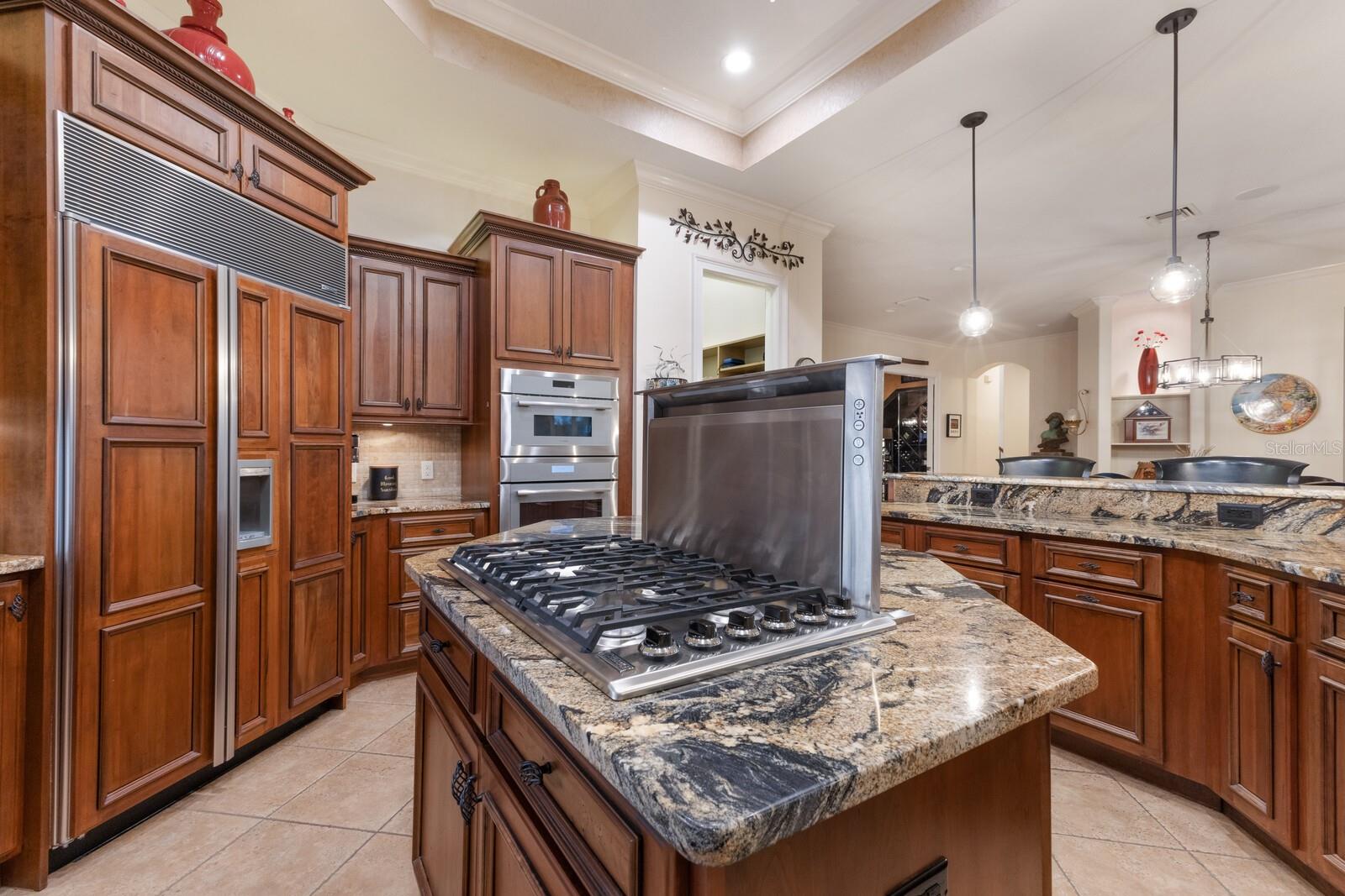 A4669473 Property Photo