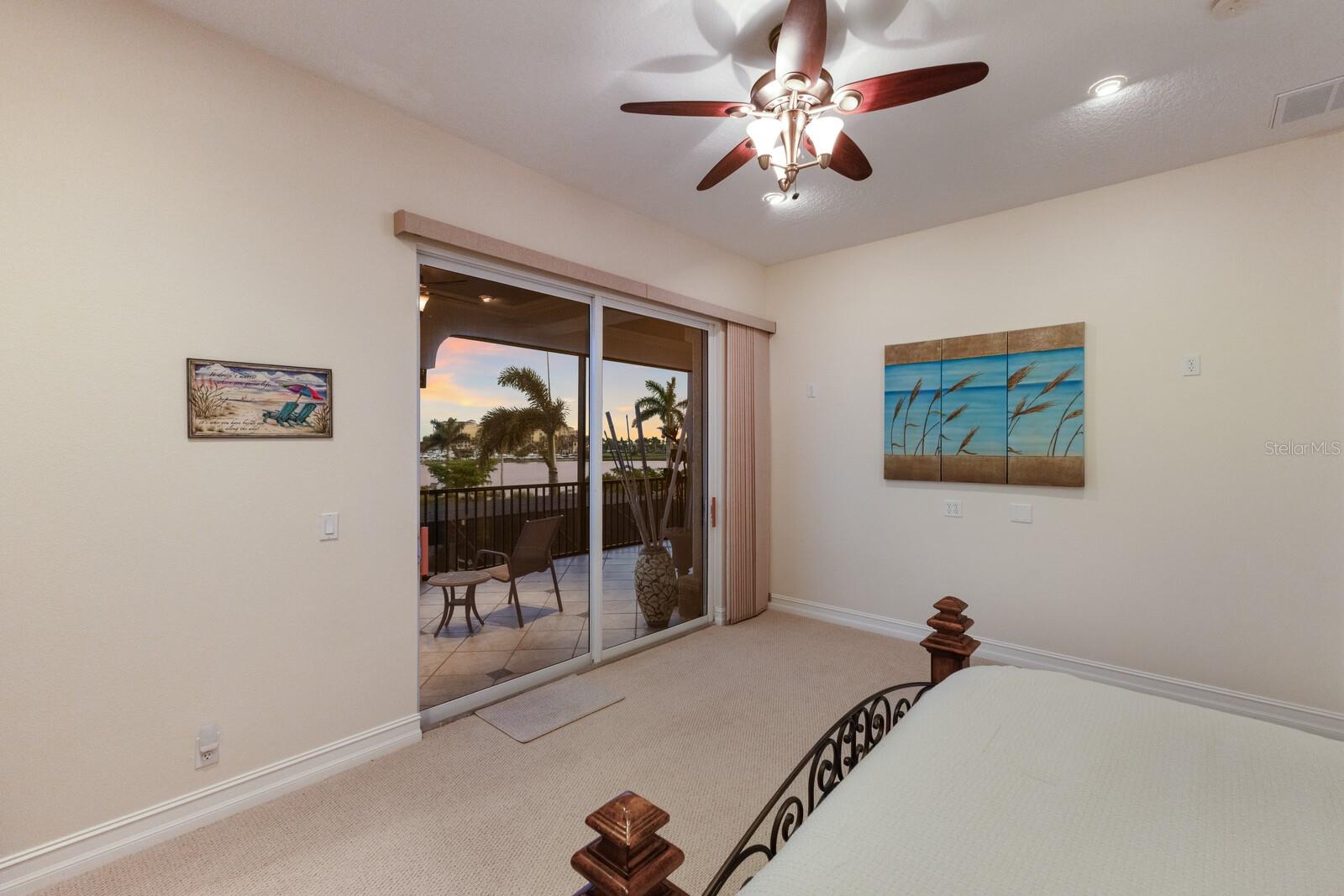 A4669473 Property Photo