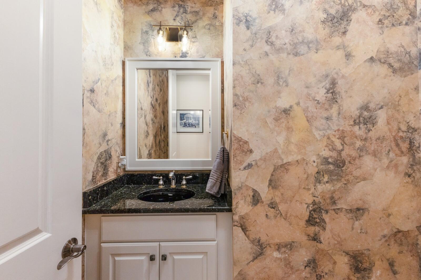 A4669473 Property Photo