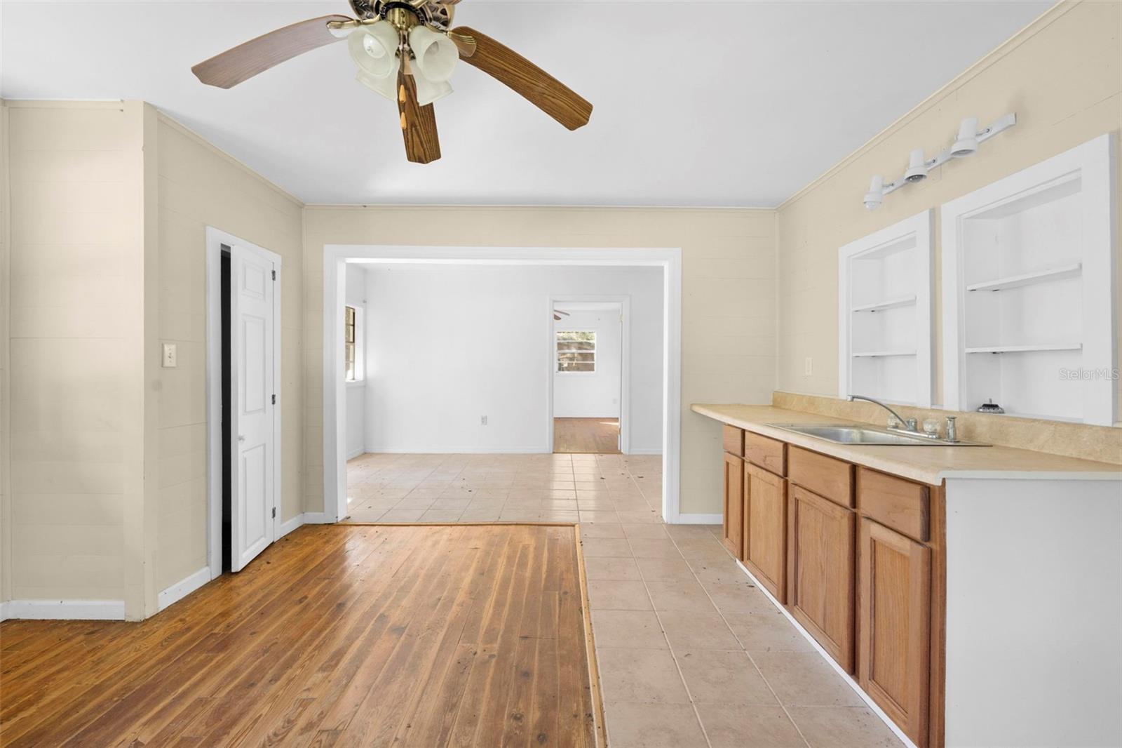 10750 E SYBIL CT, FLORAL CITY, FL, 34436