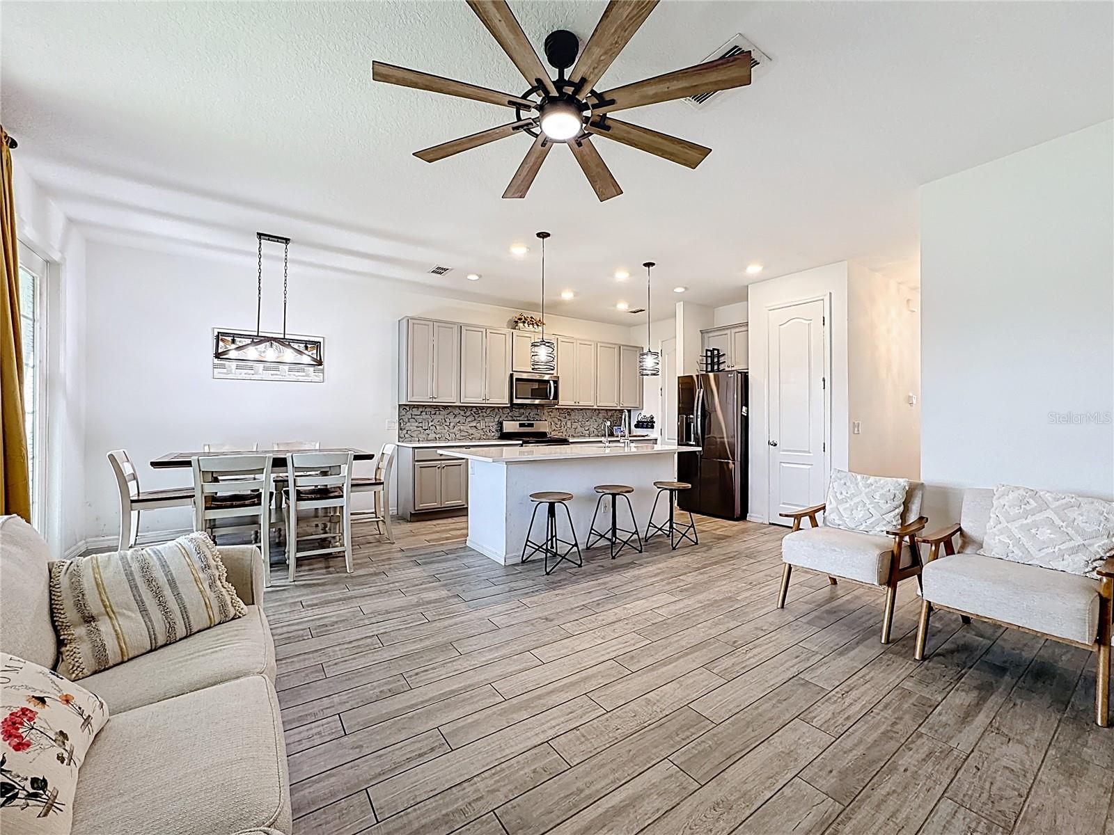 721 BENOI DR, DAVENPORT, FL, 33896