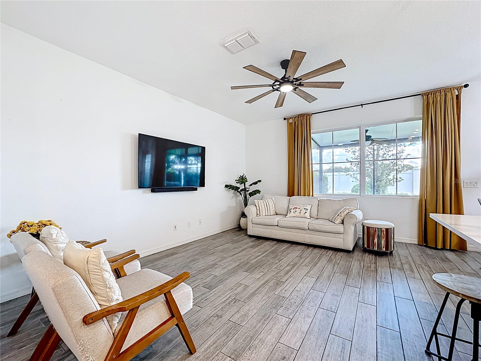 721 BENOI DR, DAVENPORT, FL, 33896