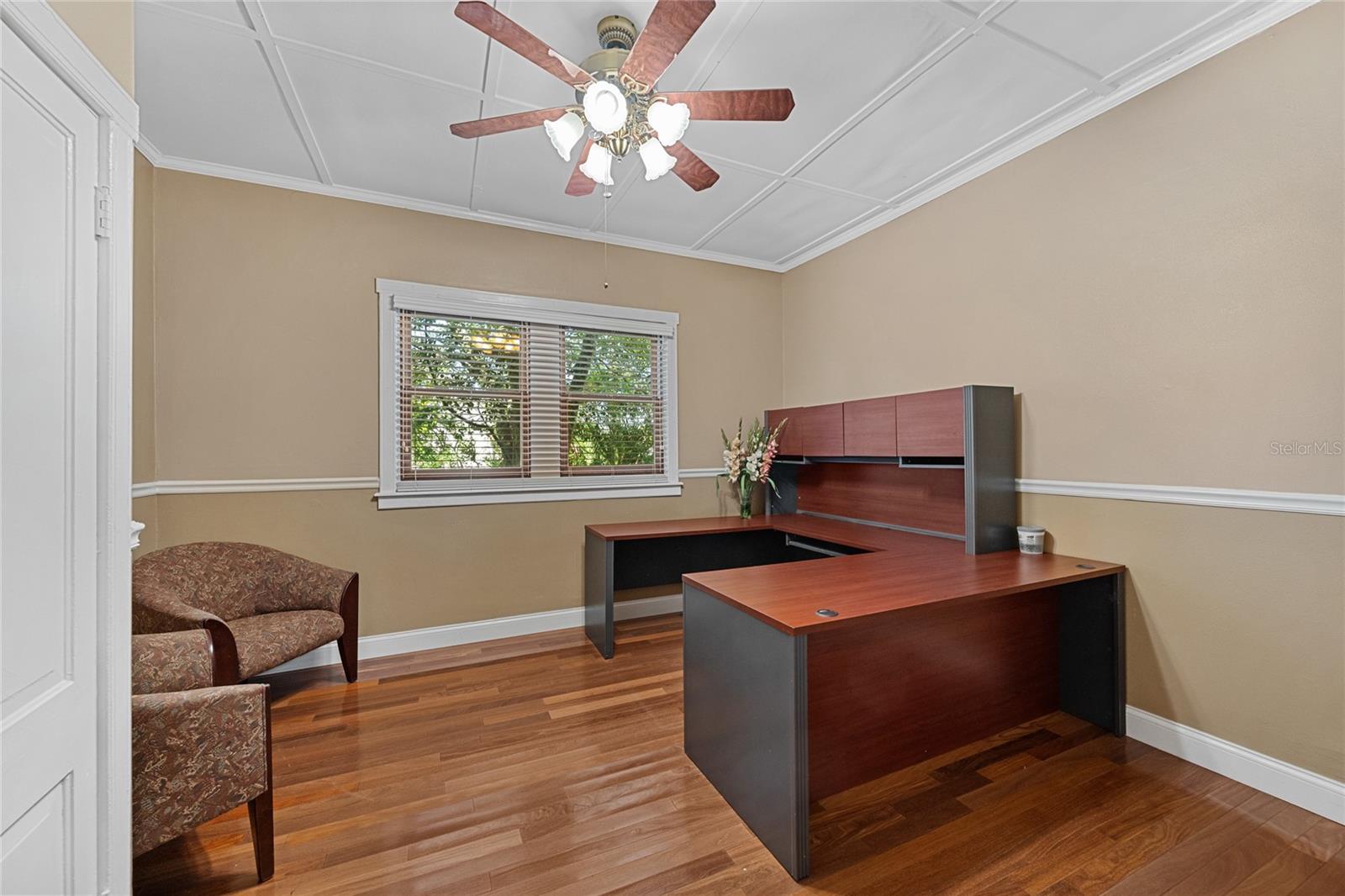 O6354921 Property Photo