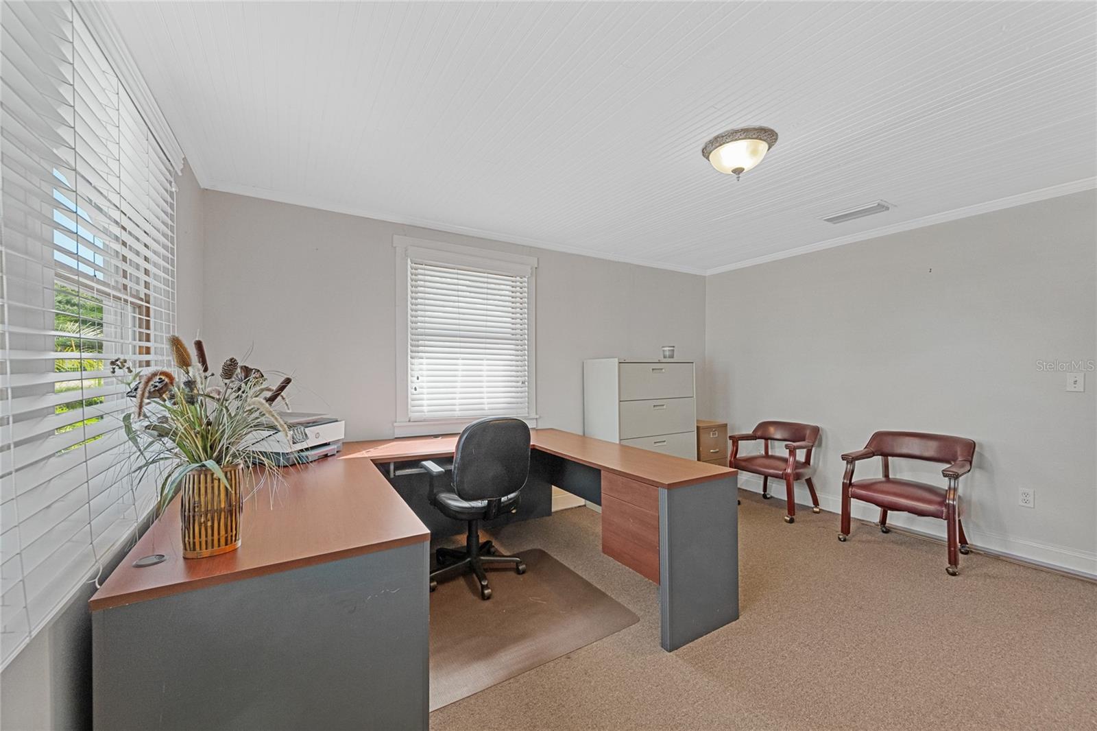 O6354921 Property Photo