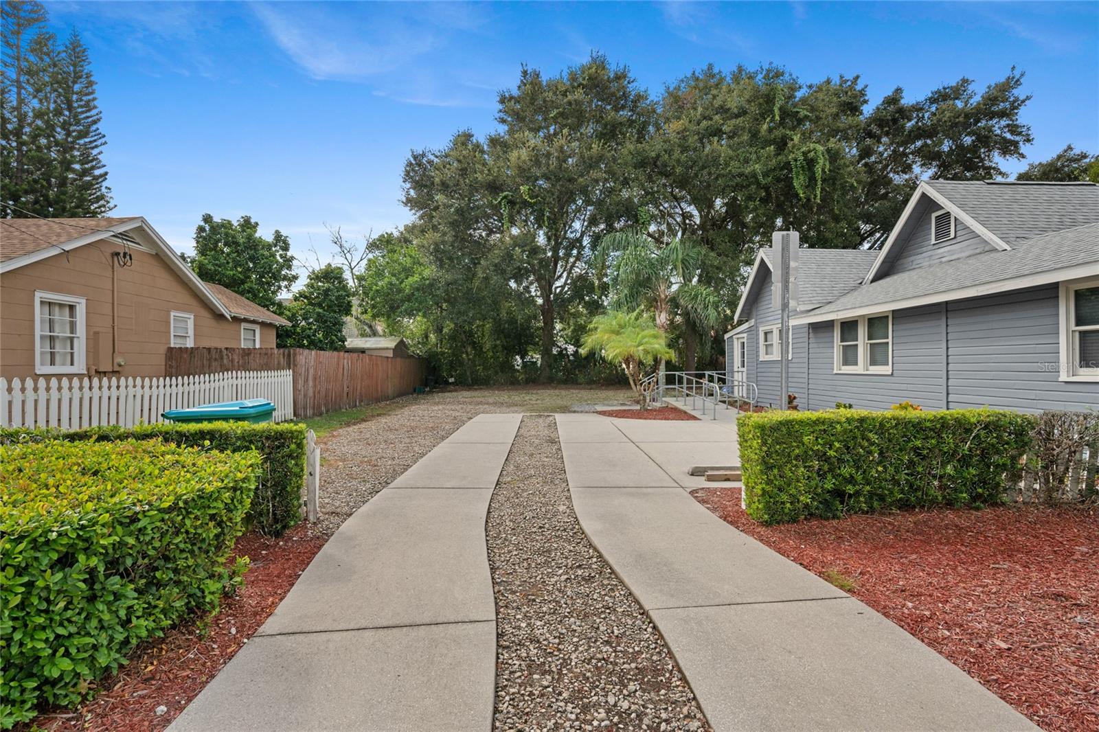 O6354921 Property Photo