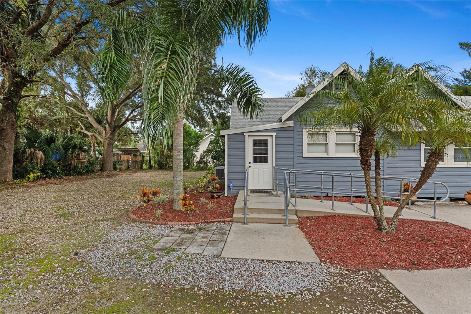 O6354921 Property Photo