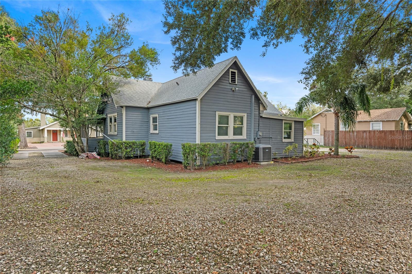 O6354921 Property Photo