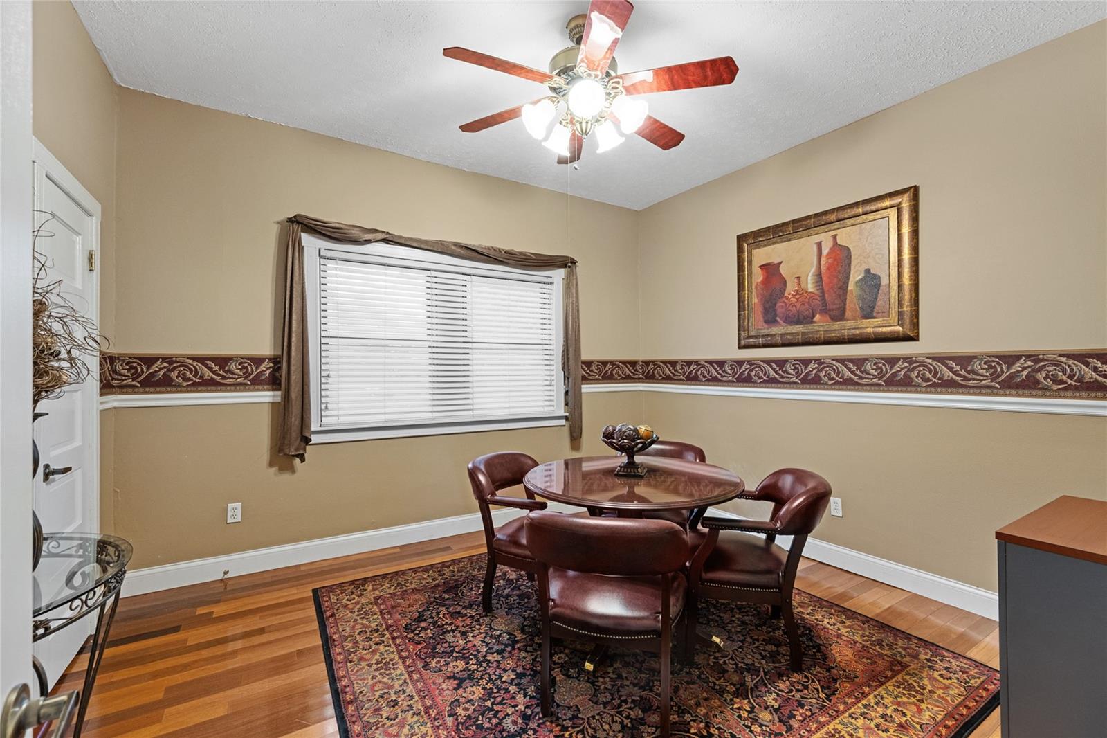 O6354921 Property Photo
