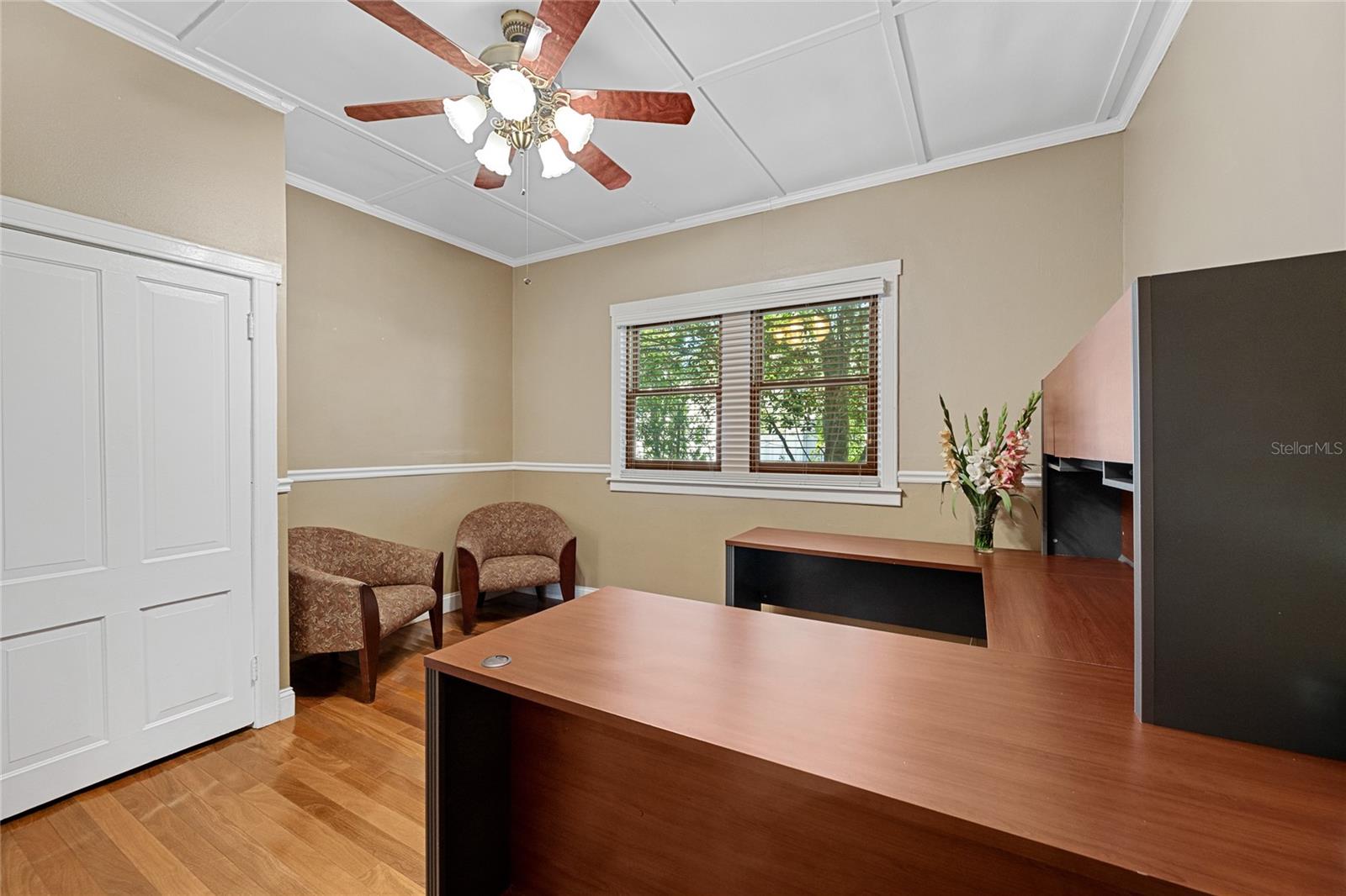 O6354921 Property Photo