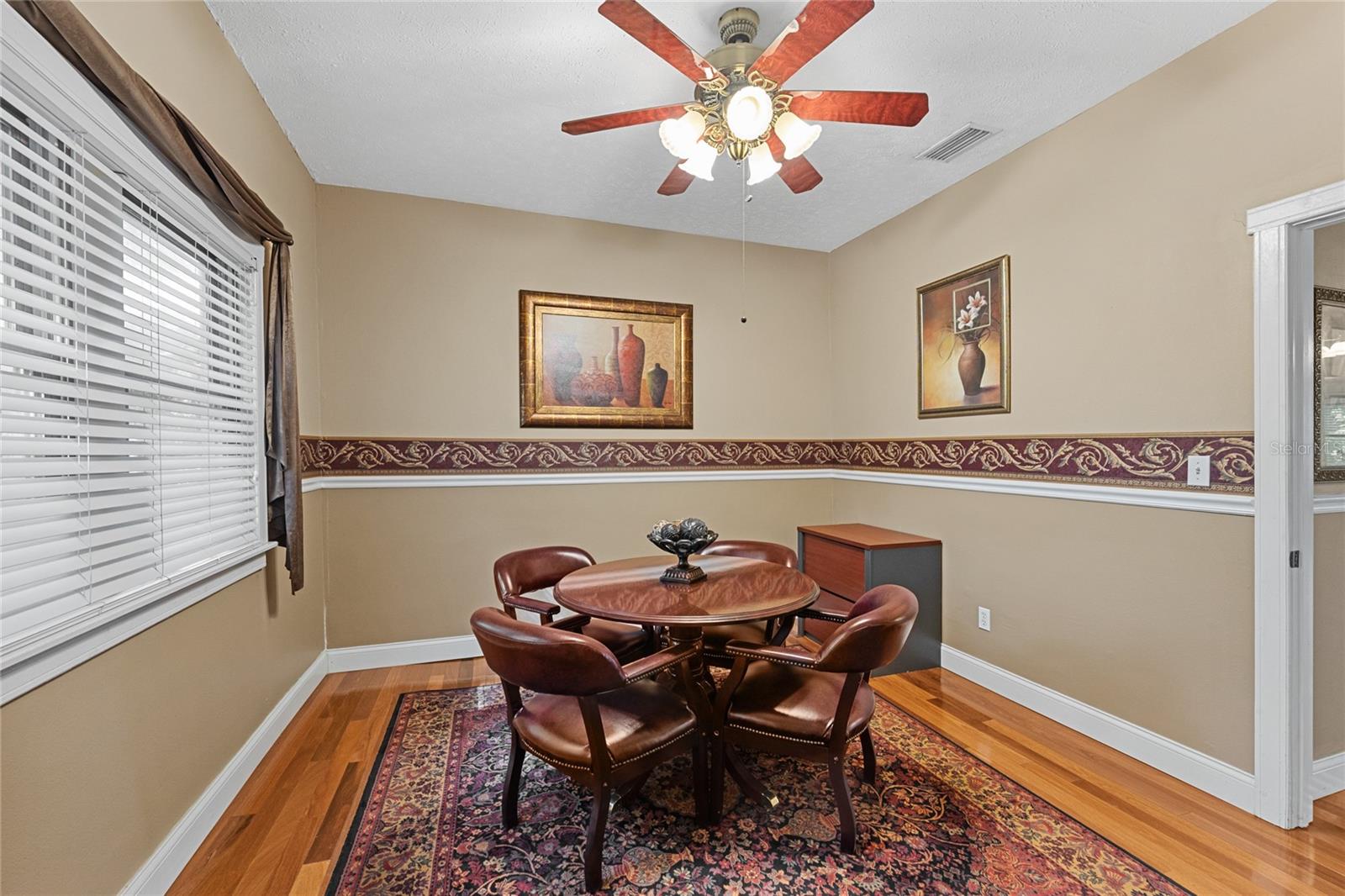 O6354921 Property Photo