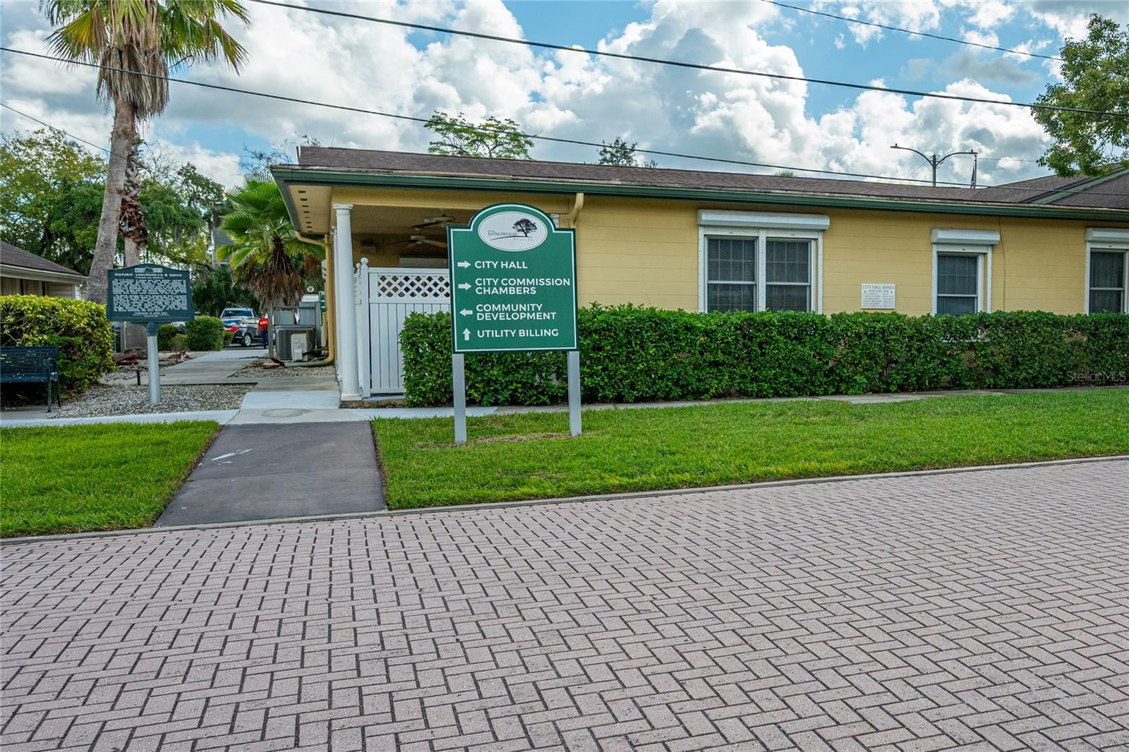 O6354921 Property Photo