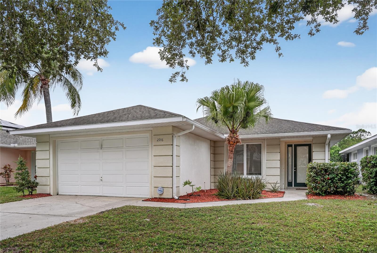 2916 SUNSET LAKES BLVD, KISSIMMEE, FL, 34747
