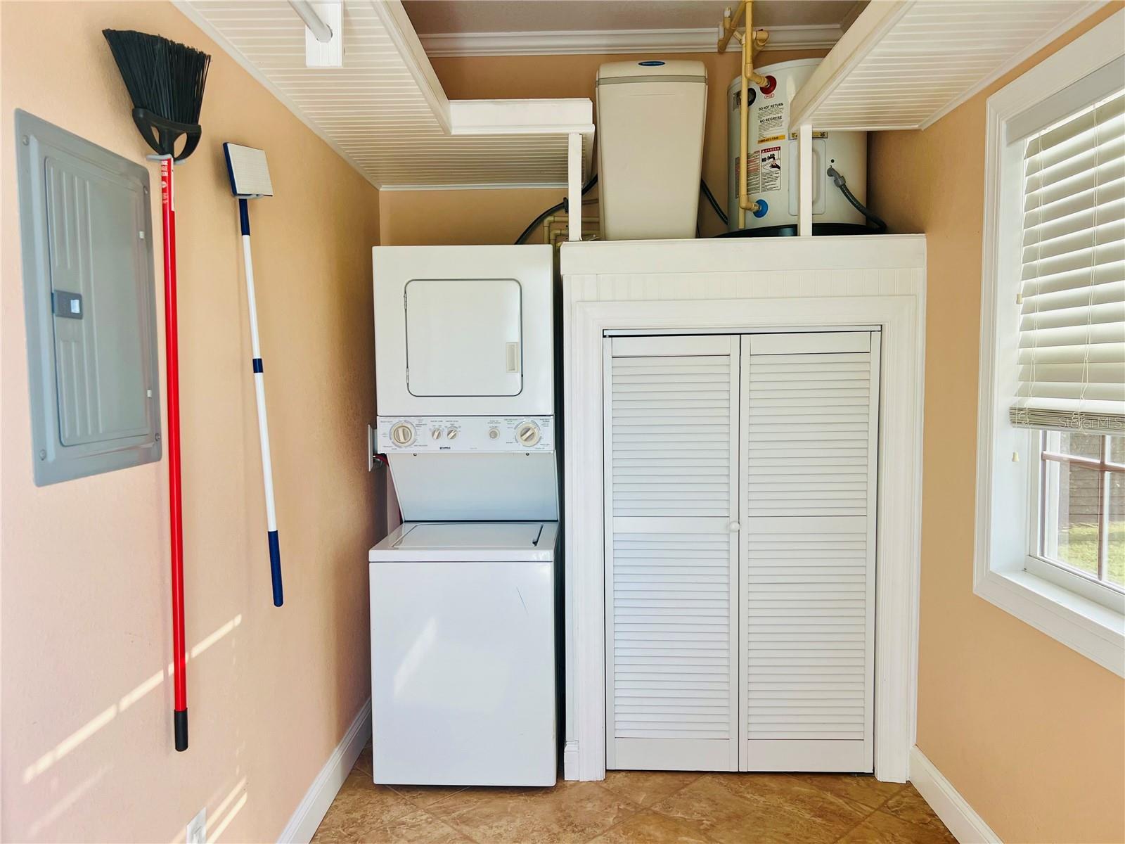 4703 SE 94TH AVE, WEBSTER, FL, 33597