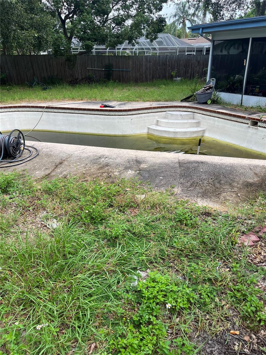 11894 91ST TER, SEMINOLE, FL, 33772