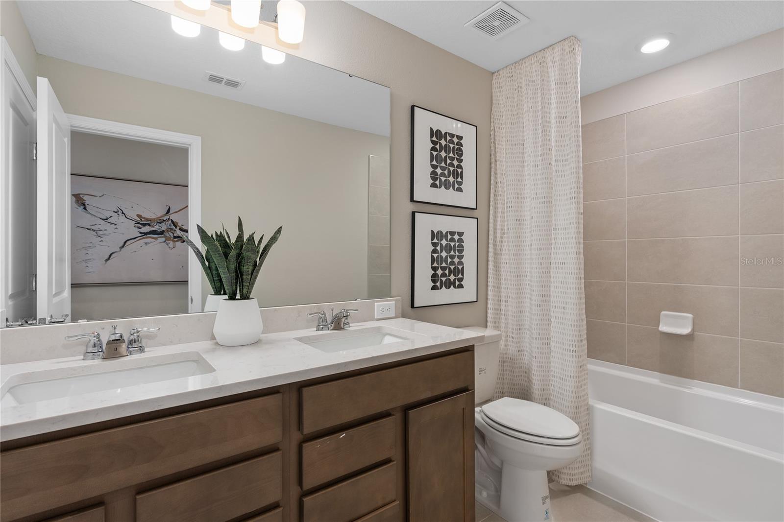 11256 BLUE BAY DR, ORLANDO, FL, 32832