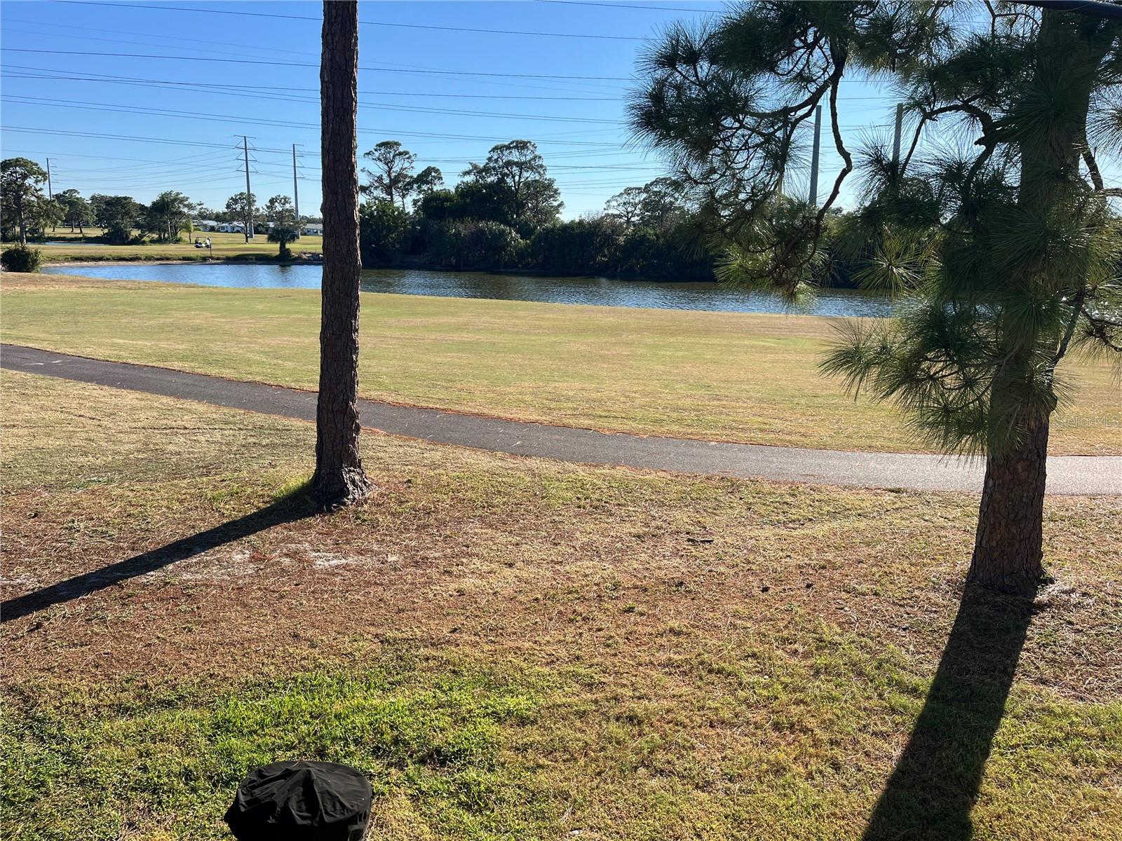 Back Yard, Golf Course and Lake View
