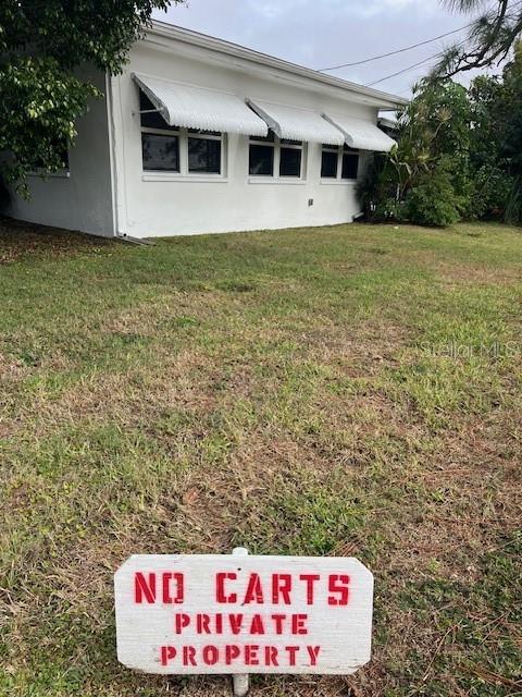 No Golf Carts Allowed on Resident's Yards