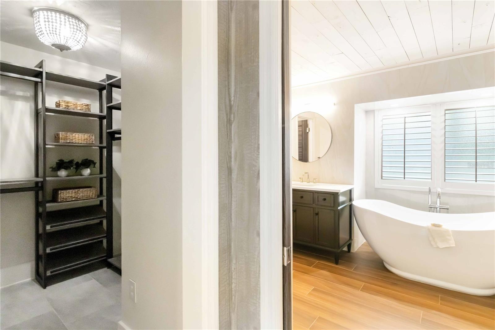 499 PARTRIDGE CIR, SARASOTA, FL, 34236