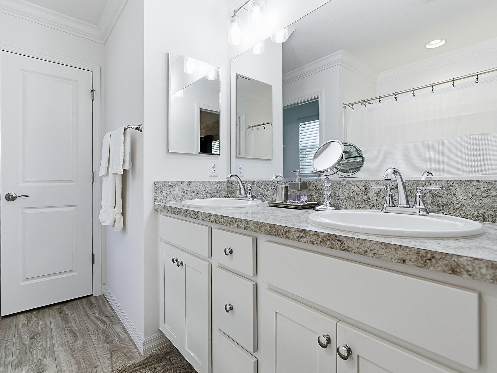 4280 GALE LN, THE VILLAGES, FL, 32163