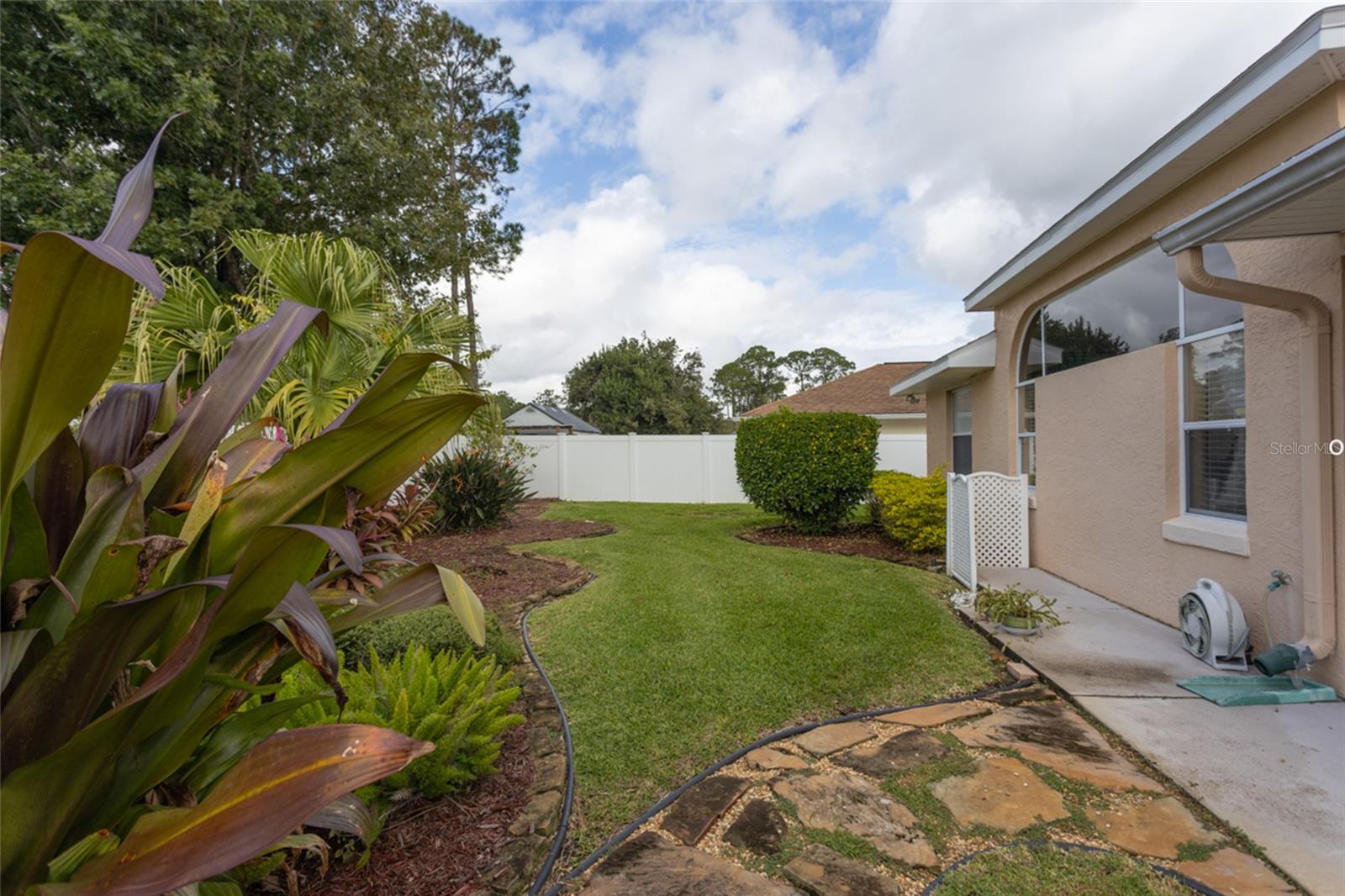 25 WOODLYN LN, PALM COAST, FL, 32164