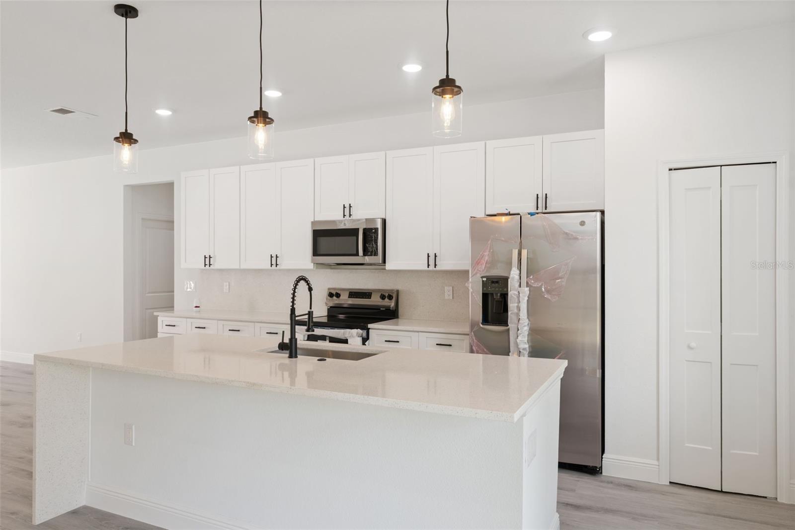 2459 SW 158TH STREET RD, OCALA, FL, 34473