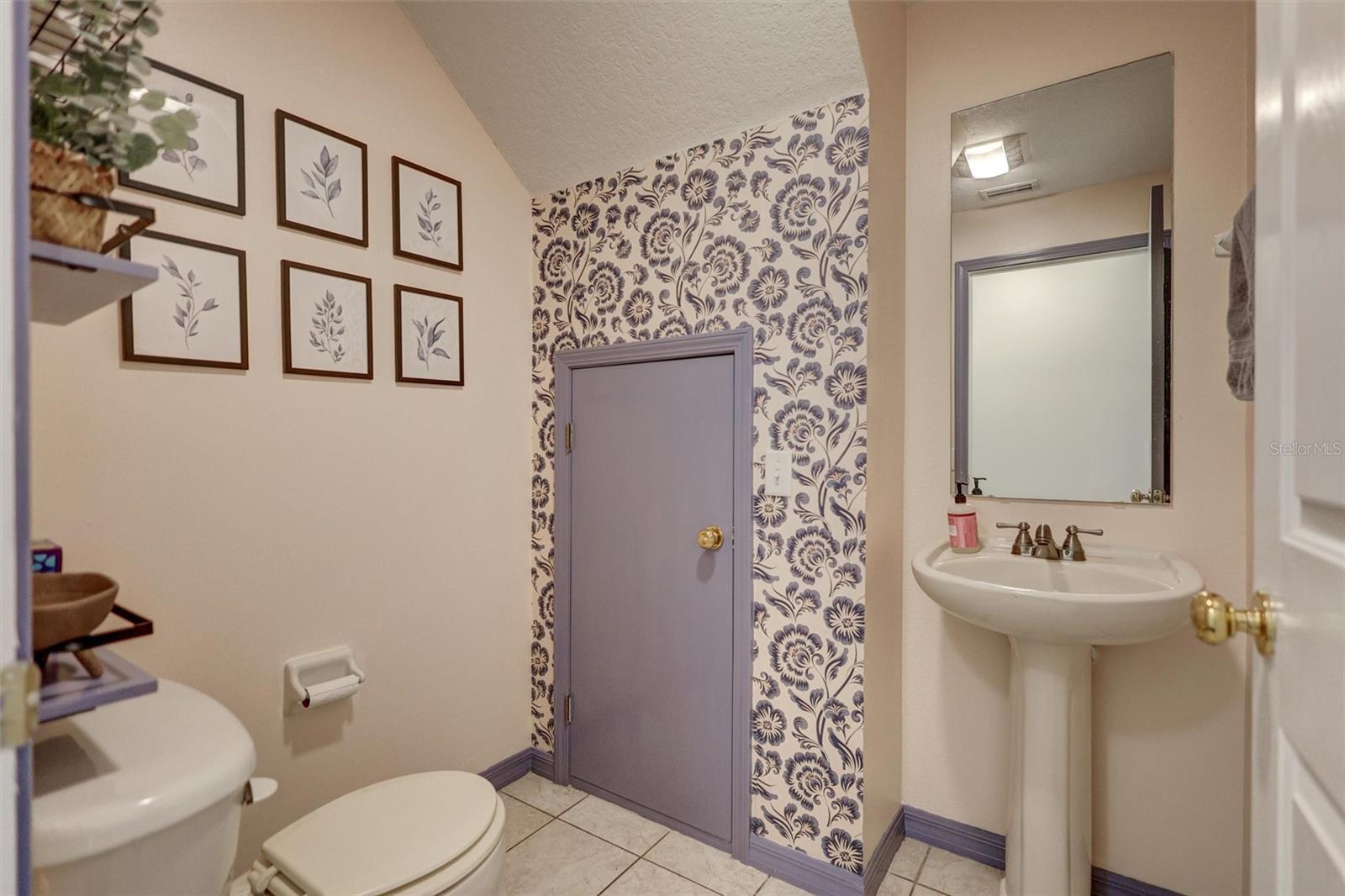 3855 ISLAND WAY, ST PETERSBURG, FL, 33705