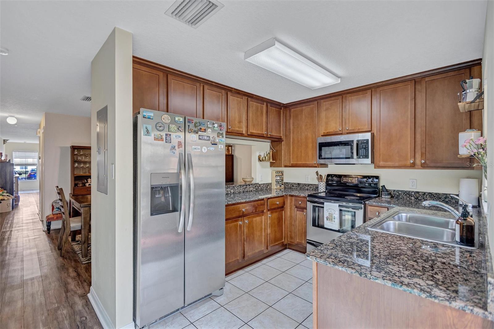 3855 ISLAND WAY, ST PETERSBURG, FL, 33705