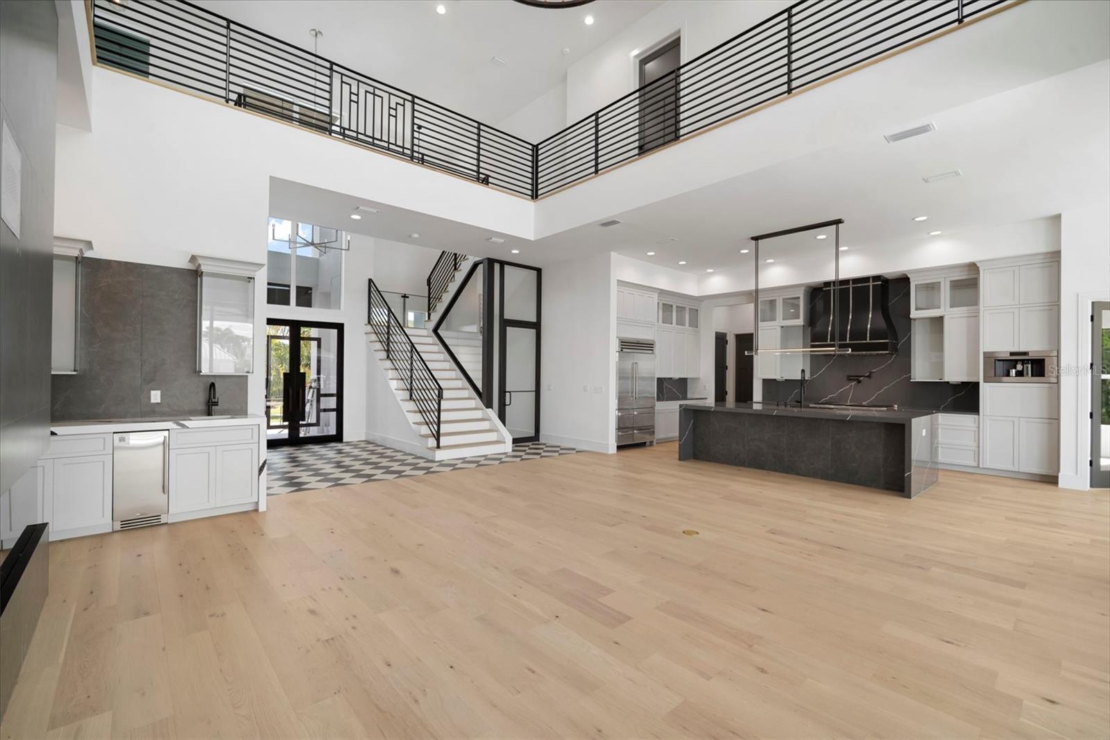 3 HAMMOCK BAY BLVD, APOLLO BEACH, FL, 33572