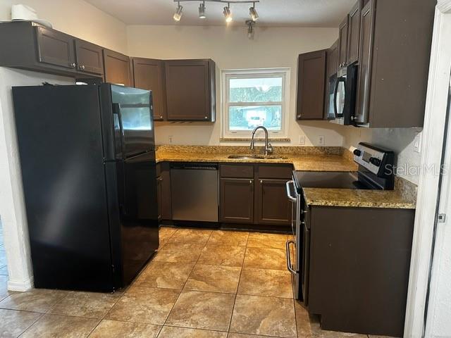 156 PINECREST DR, SANFORD, FL, 32773