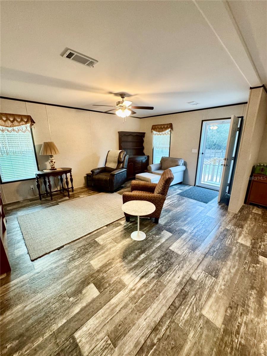 2329 NE 80TH AVE, HIGH SPRINGS, FL, 32643