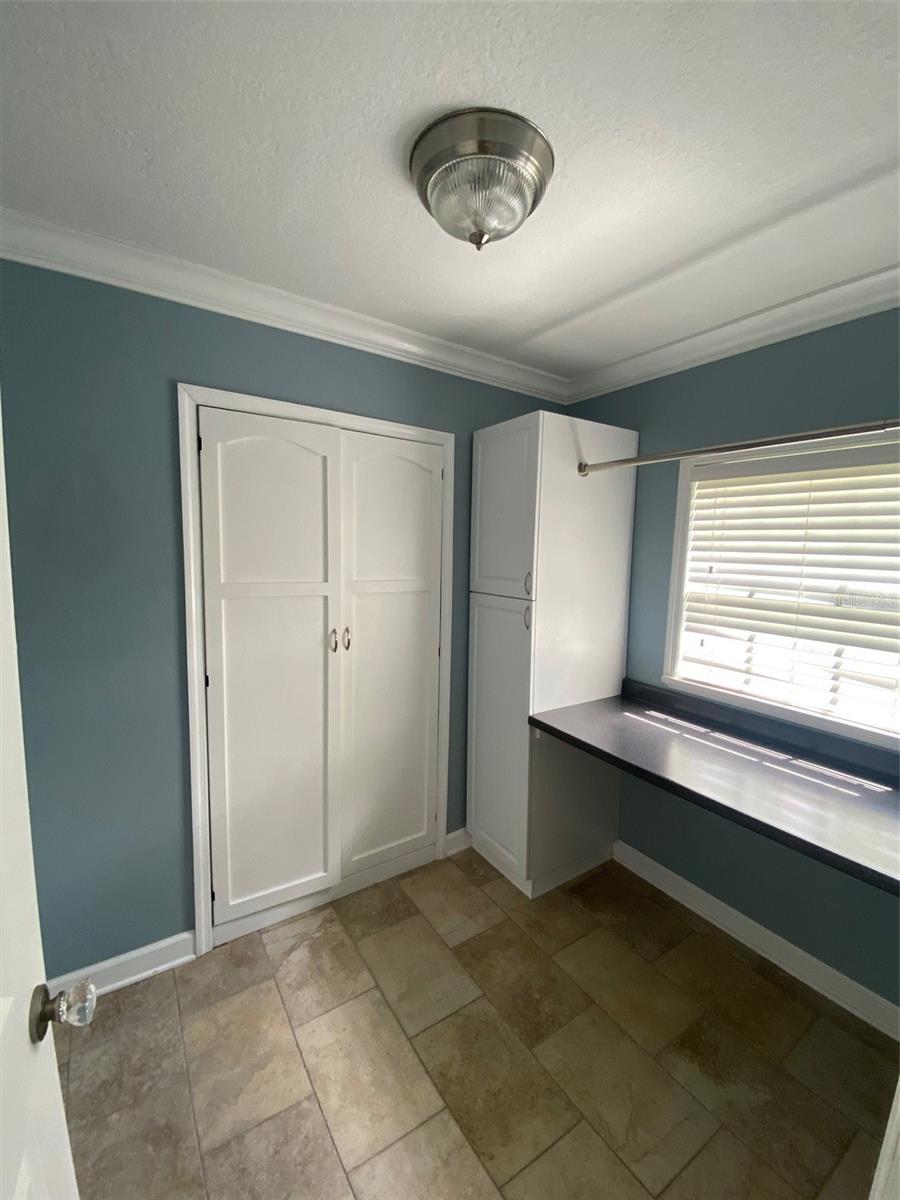 1025 HUNTER AVE, ORLANDO, FL, 32804