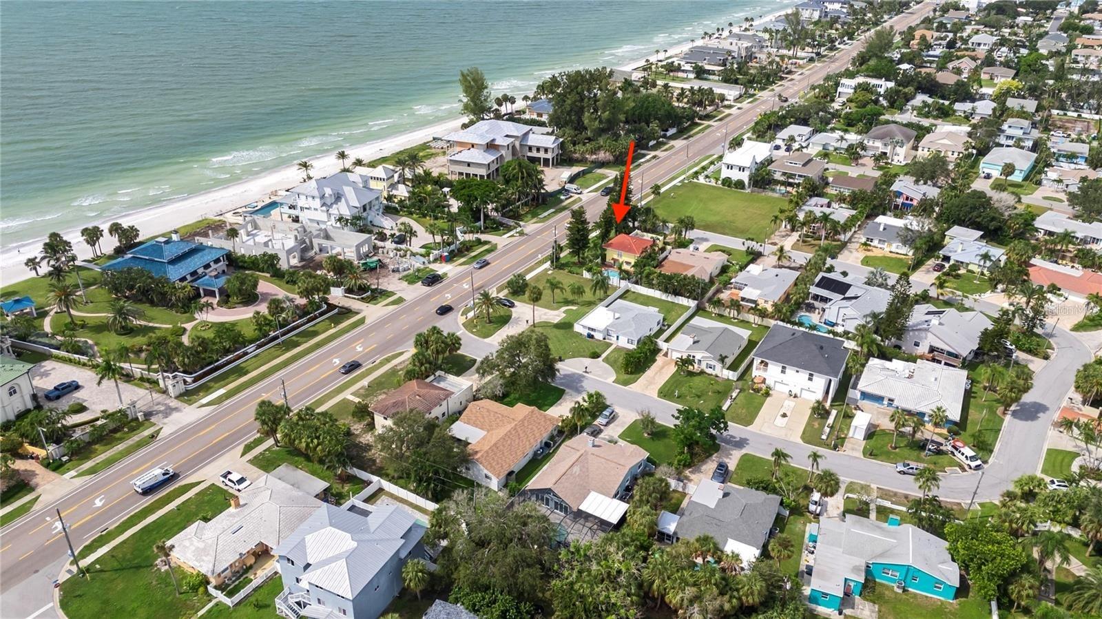 305 GULF BLVD, BELLEAIR BEACH, FL, 33786