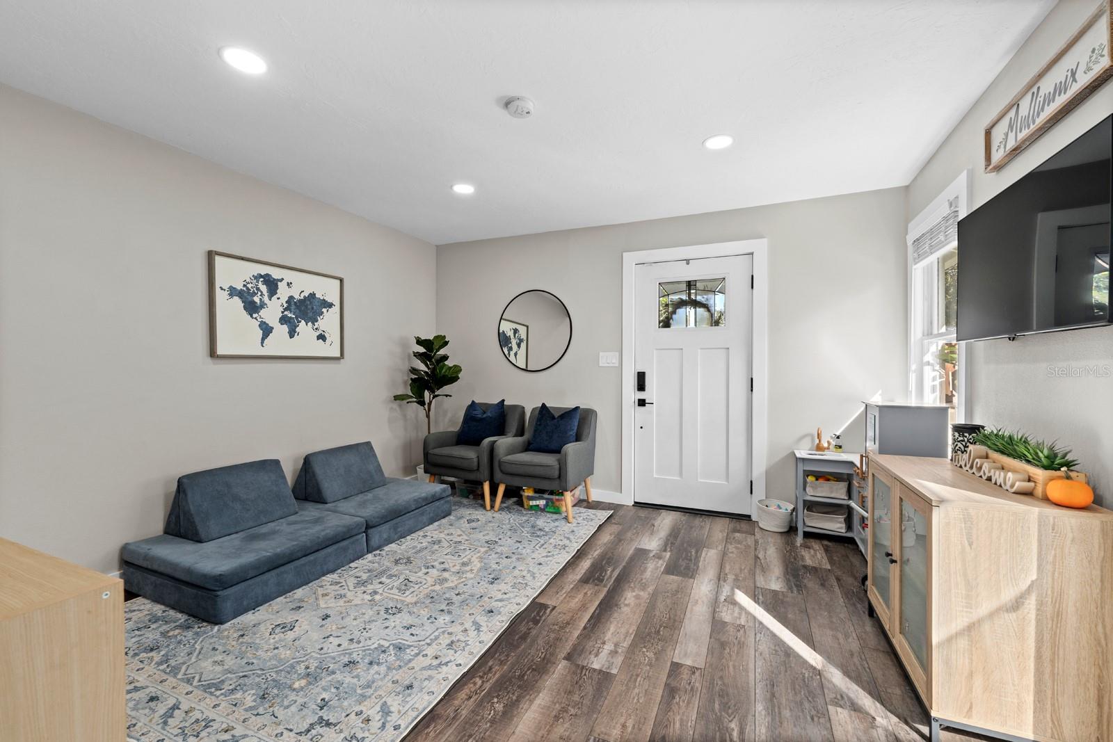 3526 4TH AVE N, ST PETERSBURG, FL, 33713