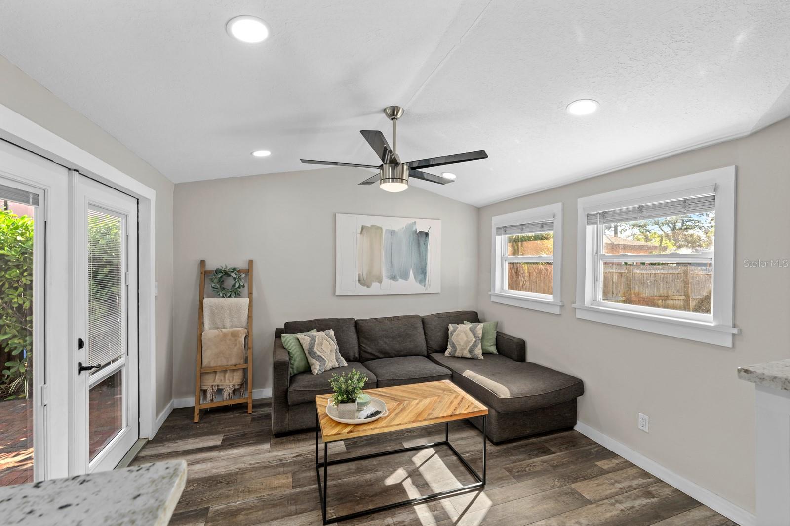 3526 4TH AVE N, ST PETERSBURG, FL, 33713