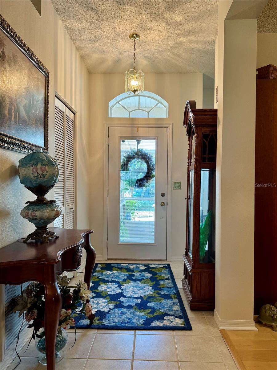 2305 OLIVE BRANCH DR, SUN CITY CENTER, FL, 33573