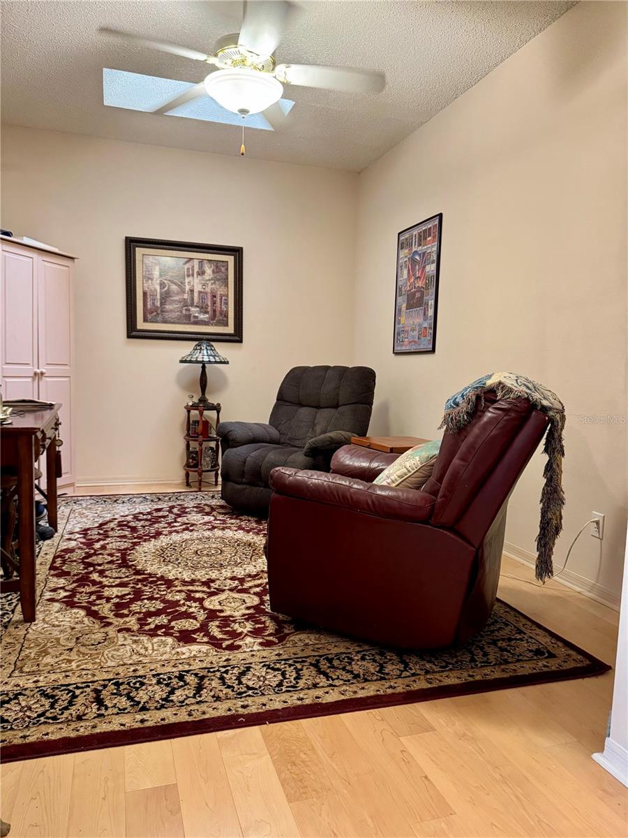 2305 OLIVE BRANCH DR, SUN CITY CENTER, FL, 33573