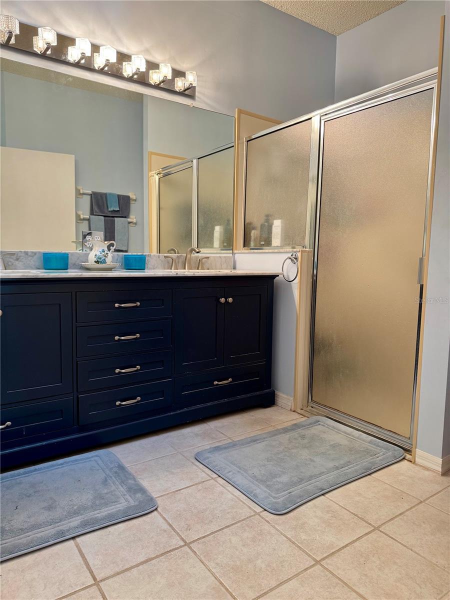 2305 OLIVE BRANCH DR, SUN CITY CENTER, FL, 33573