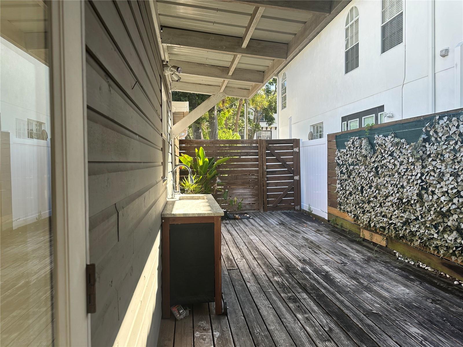 411 S ALBANY AVE #2, TAMPA, FL, 33606