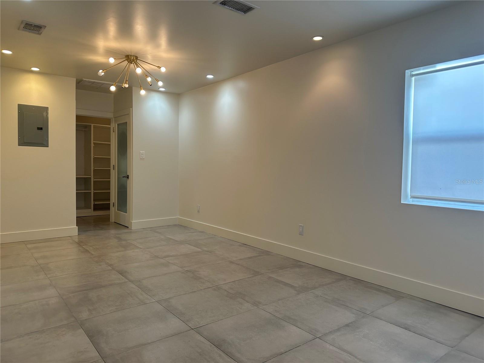 411 S ALBANY AVE #2, TAMPA, FL, 33606