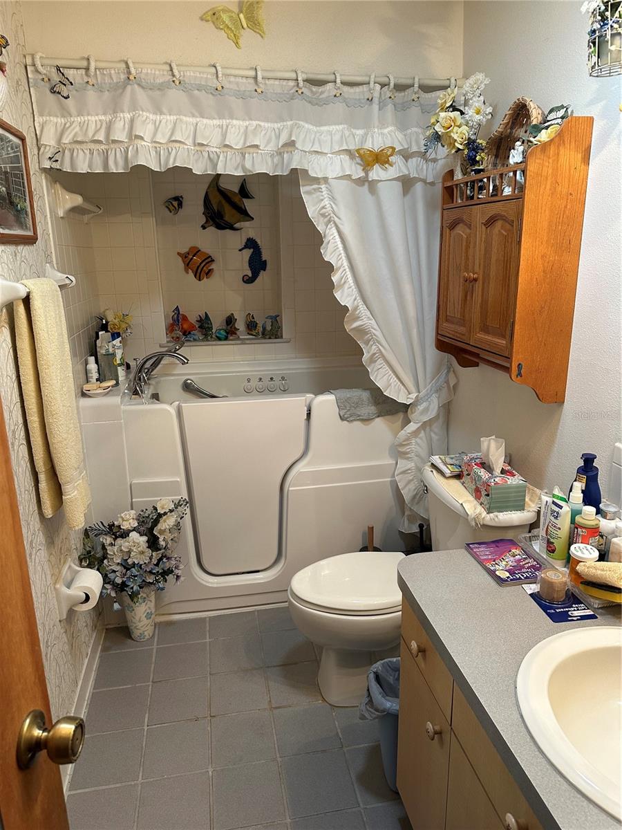 6130 17TH ST, ZEPHYRHILLS, FL, 33542