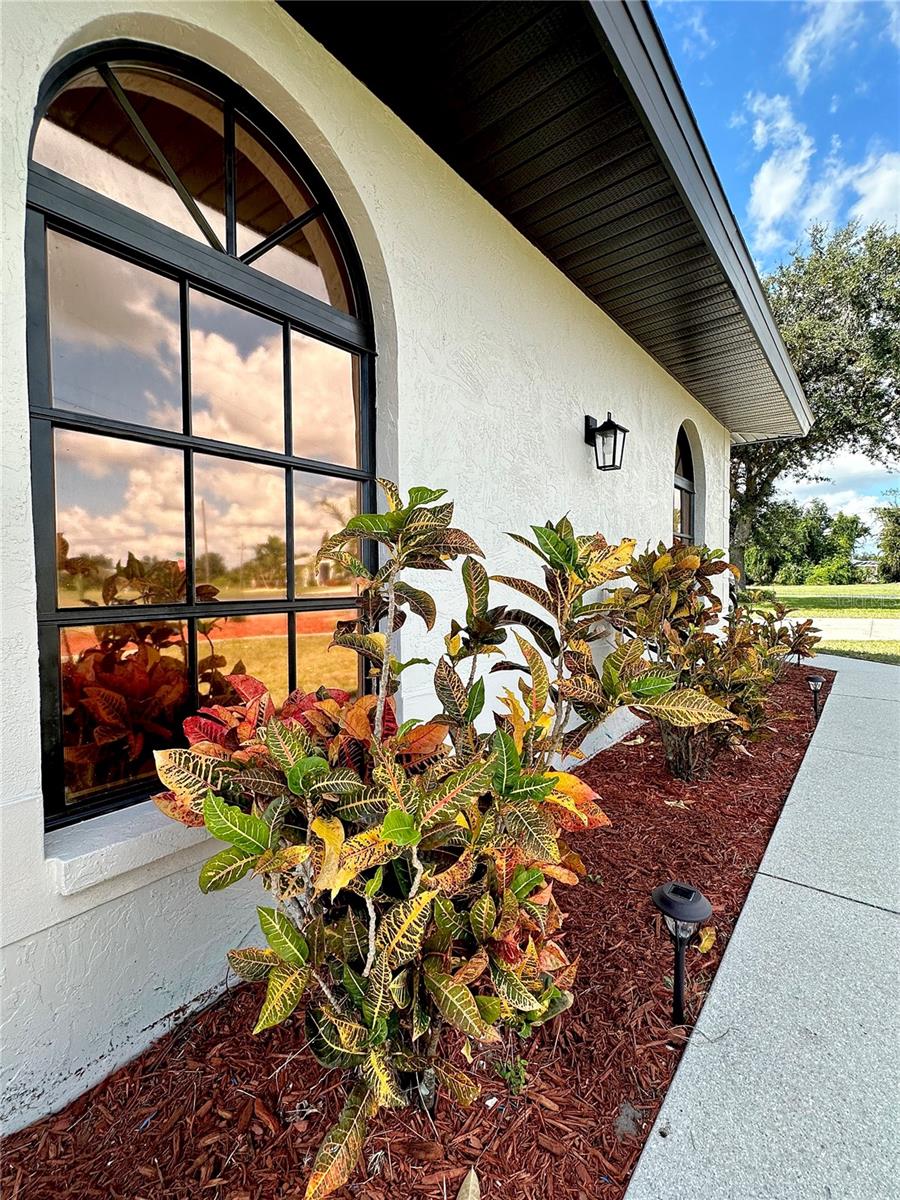 1 CLUBHOUSE RD, ROTONDA WEST, FL, 33947