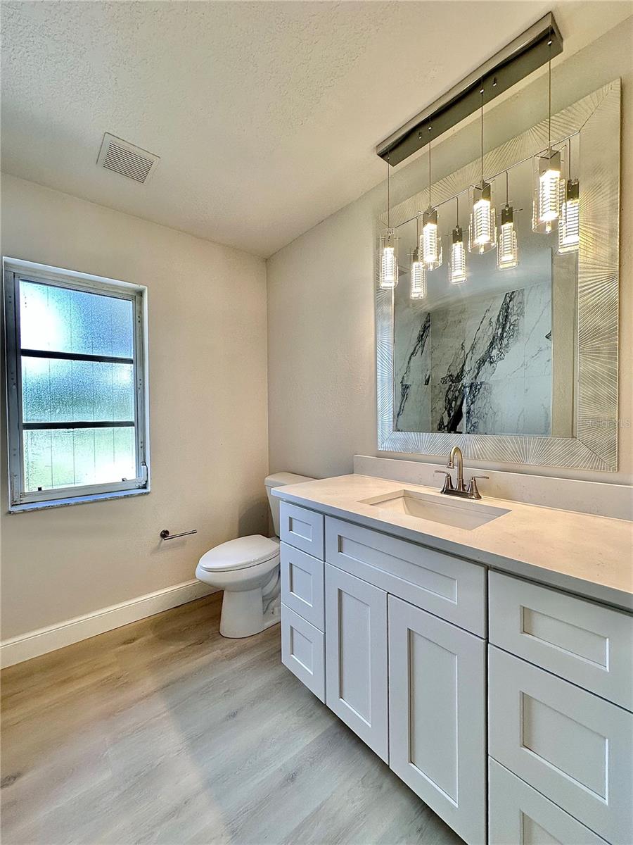 1 CLUBHOUSE RD, ROTONDA WEST, FL, 33947