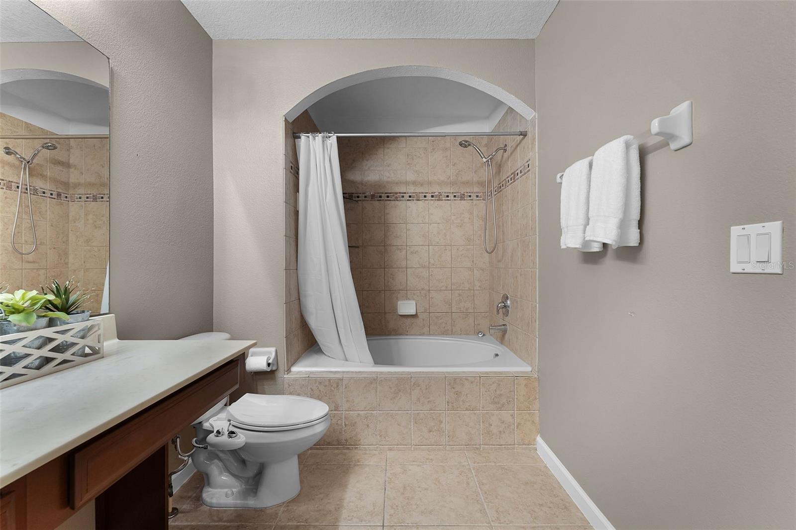 16064 OLD ASH LOOP, ORLANDO, FL, 32828