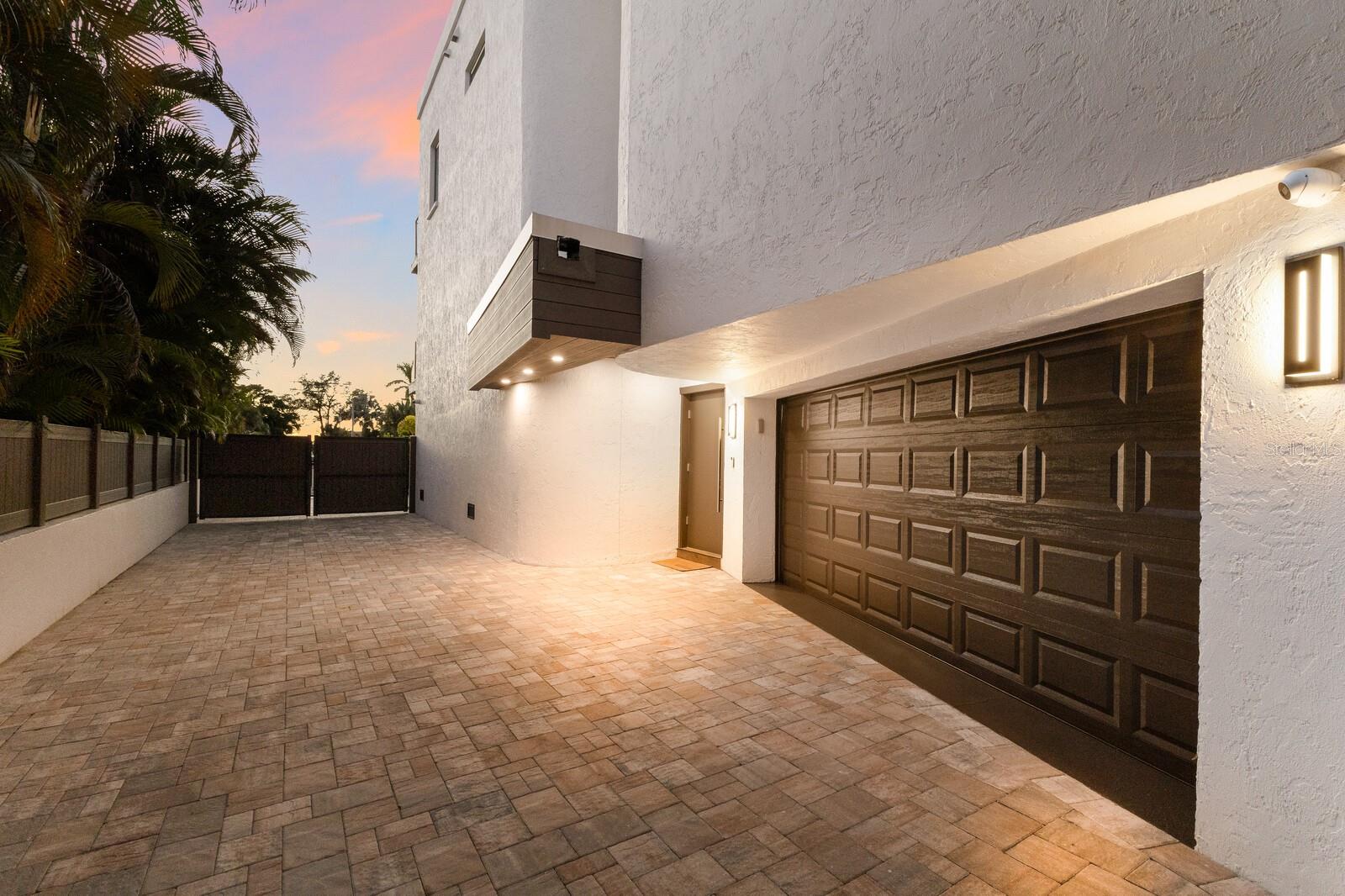 A4669504 Property Photo