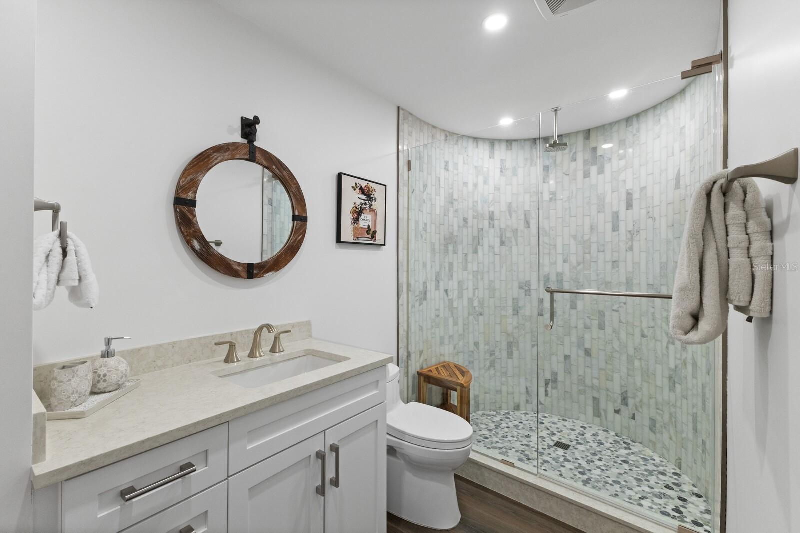 A4669504 Property Photo