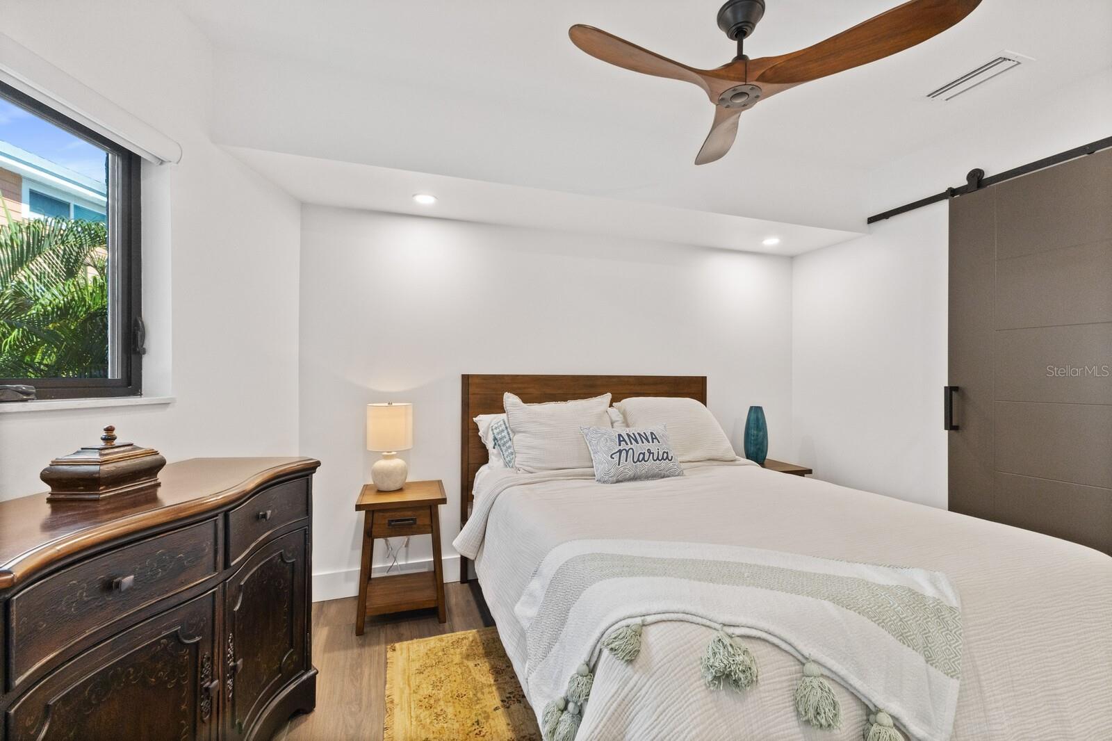 A4669504 Property Photo