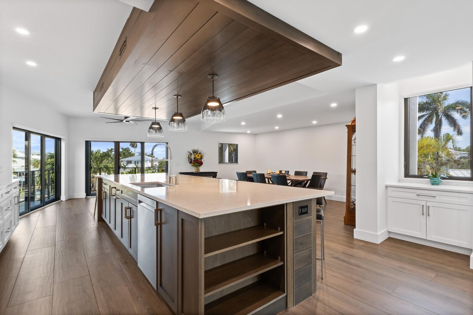 A4669504 Property Photo